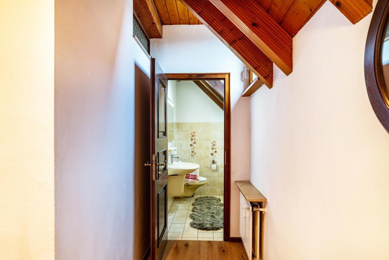 Cheng Apartment บาเดน-บาเดน ภายนอก รูปภาพ